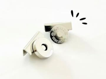 【キャンドゥ】不思議な形の「ボタン」！？→あの面倒な作業がゼロになる超お手軽グッズでした♪