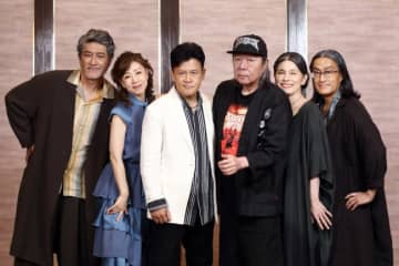 古田新太・橋本じゅん・高田聖子・粟根まこと・羽野晶紀・橋本さとし、勢ぞろい！　レジェンドが明かす「劇団☆新感線」の昔と今
