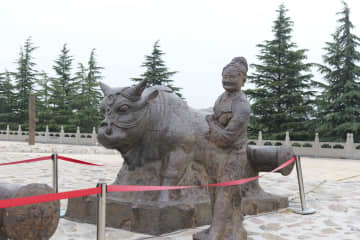 1300年前の鉄像に残る盛唐の面影　黄河大鉄牛