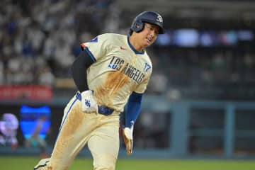 大谷に53号被弾「ピッチャーの絶望感よ」　161キロ粉砕、即座にうなだれた相手に同情「怪物すぎる」