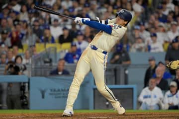 【MLB】大谷翔平、2戦連発“53号173キロ弾”に本拠地熱狂「It’s SHO TIME!!」 シュワーバーに並ぶナ・リーグ首位タイ浮上