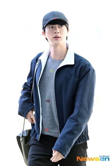 【PHOTO】BTS ジン、海外スケジュールのためイタリアへ出国（動画あり）