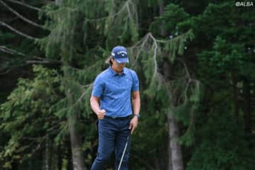 ＜速報＞石川遼、金谷拓実が首位　優勝の行方はプレーオフへ