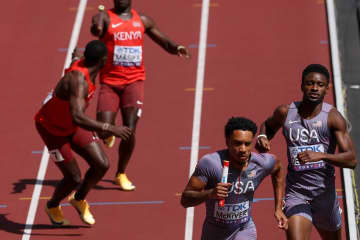 米国マイルリレー予選敗退→“救済”でケニアと一騎打ち→決勝進出　異例レース決定までの舞台裏を選手が告白「深夜0時30分にコーチから…」「睡眠５時間ぐらい」【世界陸上】