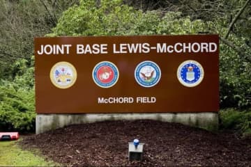 ブラックホークヘリ墜落、米陸軍「ナイトストーカーズ」４人が死亡か　ワシントン州の基地付近