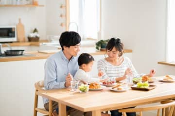 “秋の味覚”に要注意。子どもに食べさせると危険な食べ物も！　気をつけたい6つの食材【管理栄養士】
