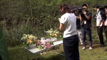 小倉美咲さん行方不明から6年「悲しい過去に区切り」キャンプ場近くに“思い出の木”植樹