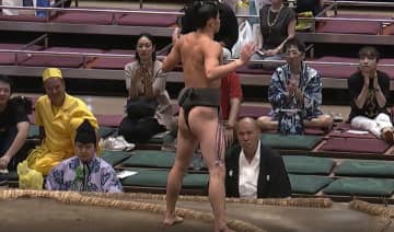 ぜい肉“ほぼ皆無”なイケメンのマッチョ力士 「インナーマッスルやばそう」ファン騒然