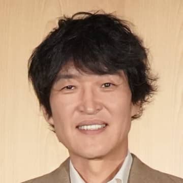 千原ジュニアが鋭いツッコミ「関係ねぇ！」　レイザーラモンRGと椿鬼奴が『千住あるある』を熱唱