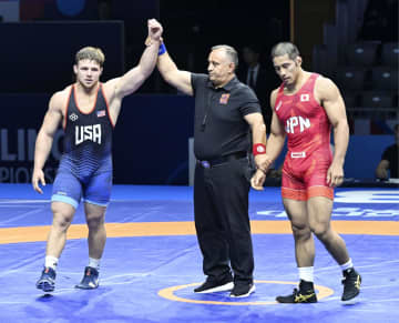 阪部創が敗者復活戦で敗れる　世界レスリング、日本勢は金7個