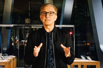 アップル上級副社長が語る「EUの過剰な規制」と日本のスマホ新法への懸念