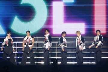 GENERATIONS、メンバープロデュース全国アリーナツアー開幕！ 新曲「PAINT」初披露＆映画情報公開