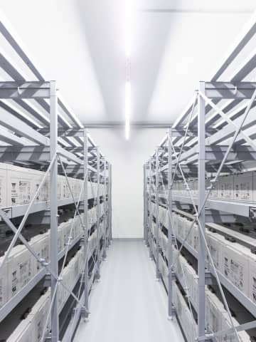 知られざる電力消費　スイスで急増するデータセンター