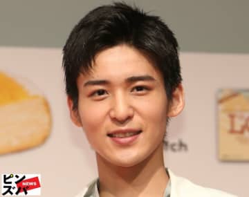 「鼻がめめ」目黒蓮、“人気漫画実写映画に主演？”沸騰も「しょうもないギャグ」監督候補にファン心配のワケ