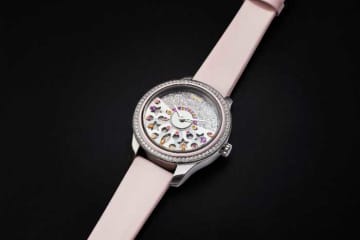 DIOR TIMEPIECES「ディオール グラン バル シルク」のビジュアル