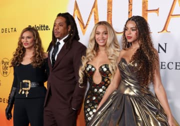 ティナ・ノウルズ、ブルー・アイヴィがビヨンセの足跡を辿ってアルバムを出す可能性について語る