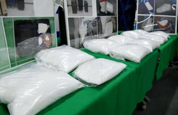 過去最多ケタミン密輸疑い、福岡　麻薬42キロ、3人逮捕