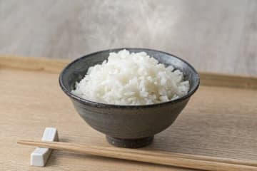 新米を炊くときは水は多め？少なめ？おいしく食べるための新常識を解説