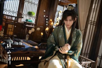 チョン・イー「赴山海」、アンチの妨害乗り越えて7億回の総視聴回数突破！「蓮花楼」超えの観測も