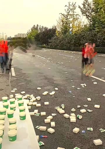 マラソン大会で道路がごみだらけと批判＝主催者「参加者が多くて…」―中国