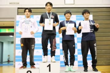 ＜レスリング＞【写真集】2025年西日本学生選手権／男子グレコローマン・表彰式