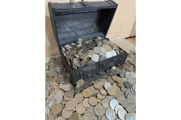 「大富豪ですね！」500円玉が100万円以上！　「使ったら死ぬ」ユニークな貯金術にネット脱帽