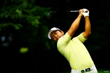 比嘉一貴が“3週連続V”に挑戦 15歳の加藤金次郎が最年少プロデビュー