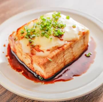 【豆腐なのにガッツリ】「家族が秒で完食」「チーズでご飯止まらん」最強おかずレシピ