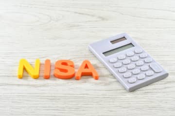 NISAの「つみたて投資枠」が未成年にも拡大!? 子どもが生まれ“月3万円”積み立てたら、20歳で「1000万円超」の可能性も！ 想定利回り「2％・4％・8％」の資産とリスクも確認