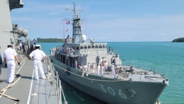 海上自衛隊の手作りデザートが芸術品級。炊事担当の腕前に「帝国ホテルかと思った」と驚きの声