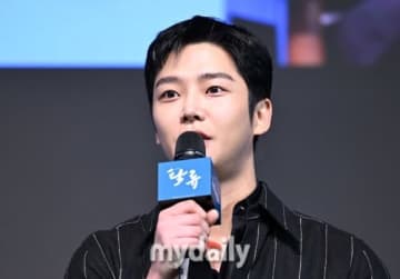 SF9 ロウン、新ドラマ「濁流」への愛情を語る“入隊が遅れてむしろ良かった”