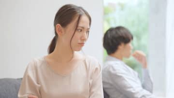 『結婚しなければよかった』と後悔する人の特徴７つ…男女に共通する傾向とは