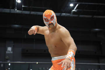 【九州プロレス】“九州はひとつ”九州への思いを背負う新たなマスクマン ワン☆キュウシュウが誕生！9.28大分県・中津市でデビュー決定！