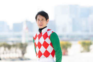 矢野貴之騎手、金沢競馬場復興へ寄付
