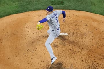 トライネンの背信投球に我慢限界　ＰＳでは「佐々木朗希に代えろ」の声＝米報道