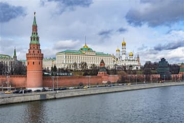 ロシア首都モスクワなどでウクライナ軍の無人機攻撃、多数の気球も使用　現地報道