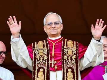 ローマ教皇、自身の「AIアバター化」を拒否　「偽りの世界を作り出す」と懸念