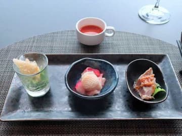品川の上空で中国料理を堪能 ガストロノミックシアター