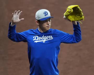 ドジャース佐々木朗希、救援陣入りへ！ロバーツ監督が“起用法”を明言