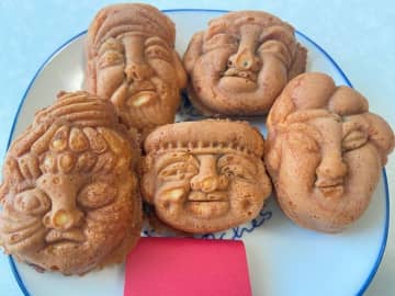 【日本橋人形町】創業百年余年行列のできる絶品人形焼＠人形焼本舗板倉屋