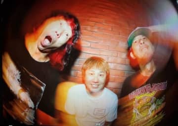 Hi-STANDARD、ZAX加入 ミニ・アルバム『Screaming Newborn Baby』発売決定
