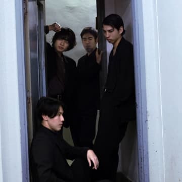 aldo van eyck、ワンマン・ライヴ&PANICSMILEら参加の自主企画ライヴを2DAYS開催