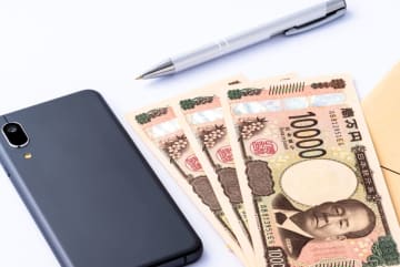 「1円スマホ」を契約したのに…2年後に端末の返却を忘れて「6万円」支払うことに！1円スマホの落とし穴とは？