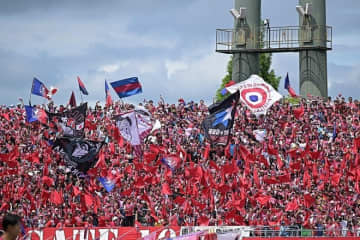 「でしょうな」J１岡山、全18試合連続でホームエリアはソールドアウト！“偉業達成”へ期待高まる「このままいくと全ホーム試合完売に」