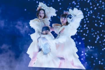 【ライブレポート】Perfume、“輝いている”瞬間を刻みつけた＜“ネビュラロマンス” Episode TOKYO DOME＞