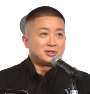 チョコプラ松尾駿、“素人”発言を謝罪　動画内で相方・長田ととも“丸刈り姿”に「初心の気持ちに返るという意味」