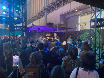 「タルコフ」ブース大盛り上がり！ ミノタギラやカバンも扮したプレイヤーたちも勢揃い【TGS2025】