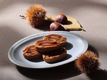 【アンリ・シャルパンティエ】栗づくしの秋スイーツ登場！“焼き栗モンブラン”と華やかタルトで秋を満喫
