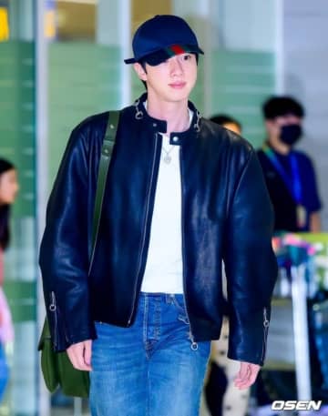 【PHOTO】BTS ジン、海外スケジュールを終えて帰国