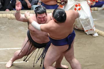 【秋場所】豪ノ山がようやく初日「長かったですね」　師匠の武隈親方からハッパで〝切り替え〟